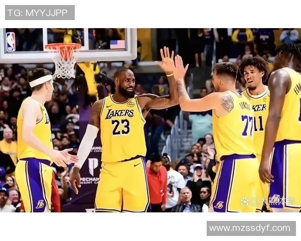 湖人对决灰熊精彩回顾一月四日赛场上的激烈碰撞与精彩瞬间